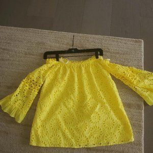Lilly Pulitzer Yellow off the shoulder toop